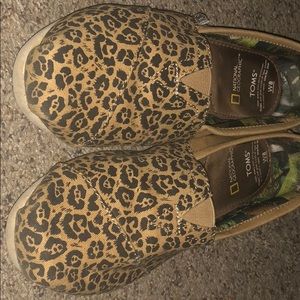 TOMS National Geographic Leopard print Shoes